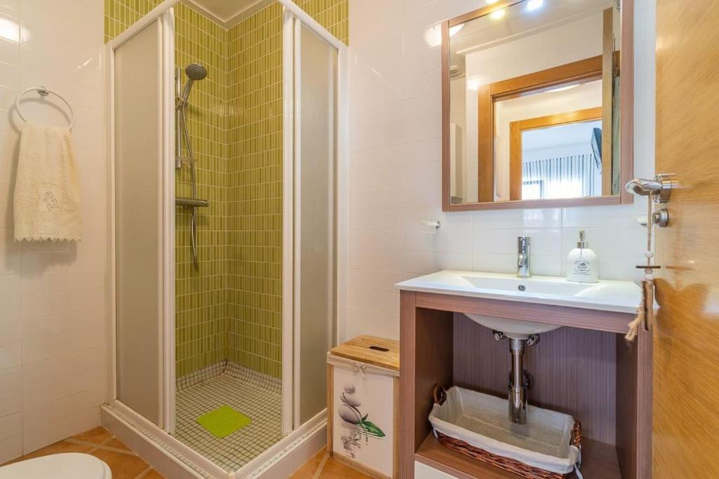 Magnifico Adosado Con Piscina Y Barbacoa Villa กัมโปอามอร์ ภายนอก รูปภาพ